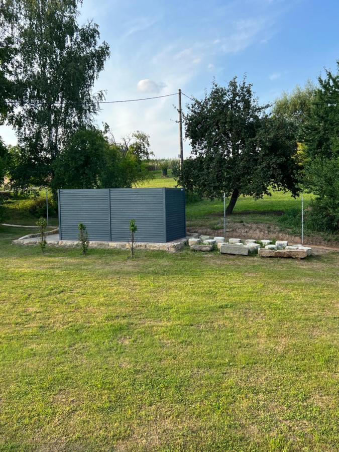 Ubytovani Pod Troskami Rovensko pod Troskami Exterior foto